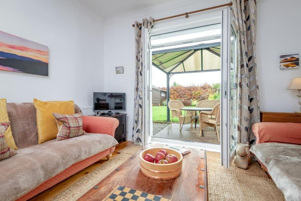Heather Cottage, 2 Bedroom In Comrie Exterior photo